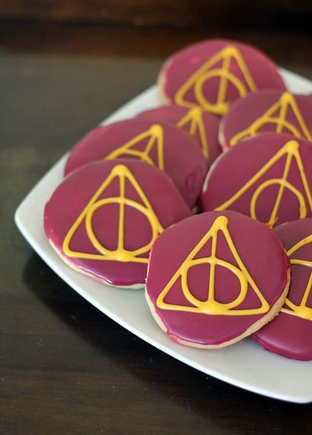 Trying out my new Harry Potter cookie cutters : r/harrypotter