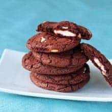 Cheescake Filled White Chocolate Red Velvet Cookies