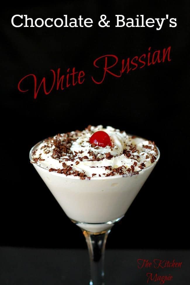 How To Make a Bailey's Chocolate White Russian - The Kitchen Magpie