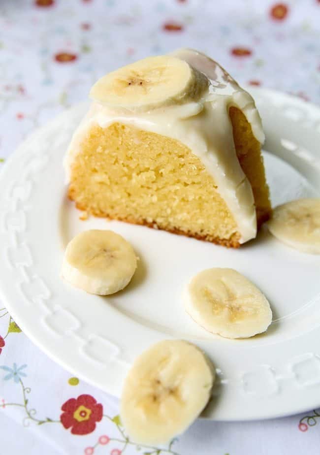 Banana Pudding Bundt Cake - Nance Co.