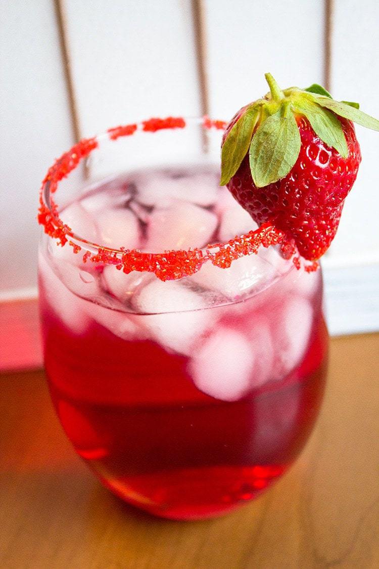 Valentine's Day Cocktail Recipe - The Scarlet Kiss