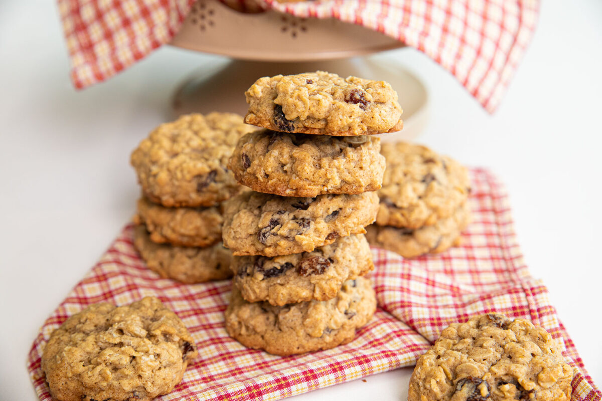 Dad's Vanishing Oatmeal Raisin Cookies - The Kitchen Magpie