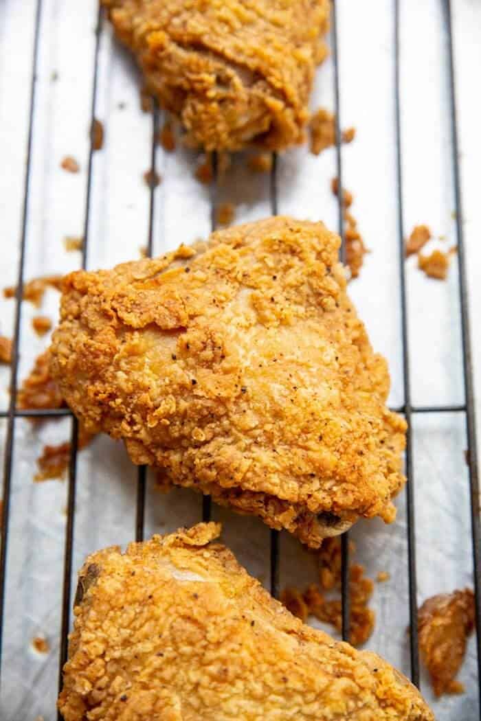 How to Reheat Fried Chicken So It's Crispy Again The Kitchen Magpie