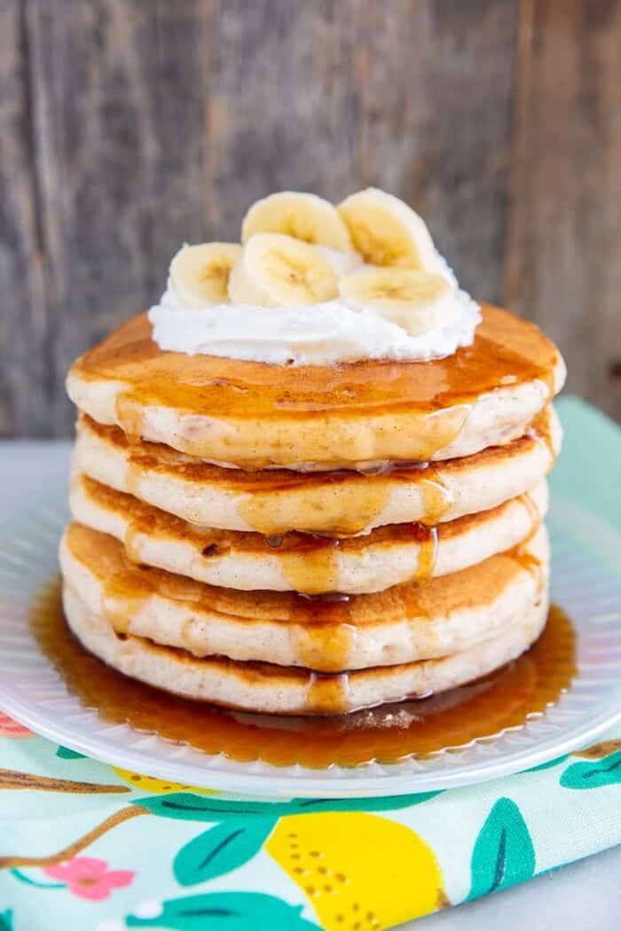 Fluffy Banana Pancakes - The Kitchen Magpie