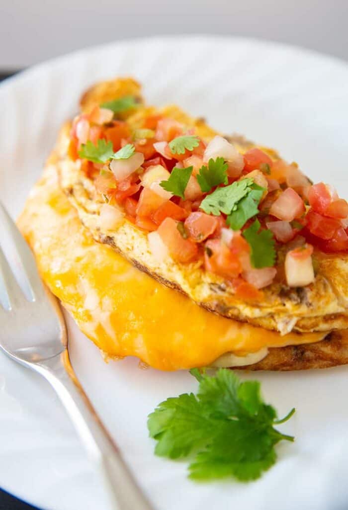 Taco Omelette Using Leftover Taco Meat! - The Kitchen Magpie