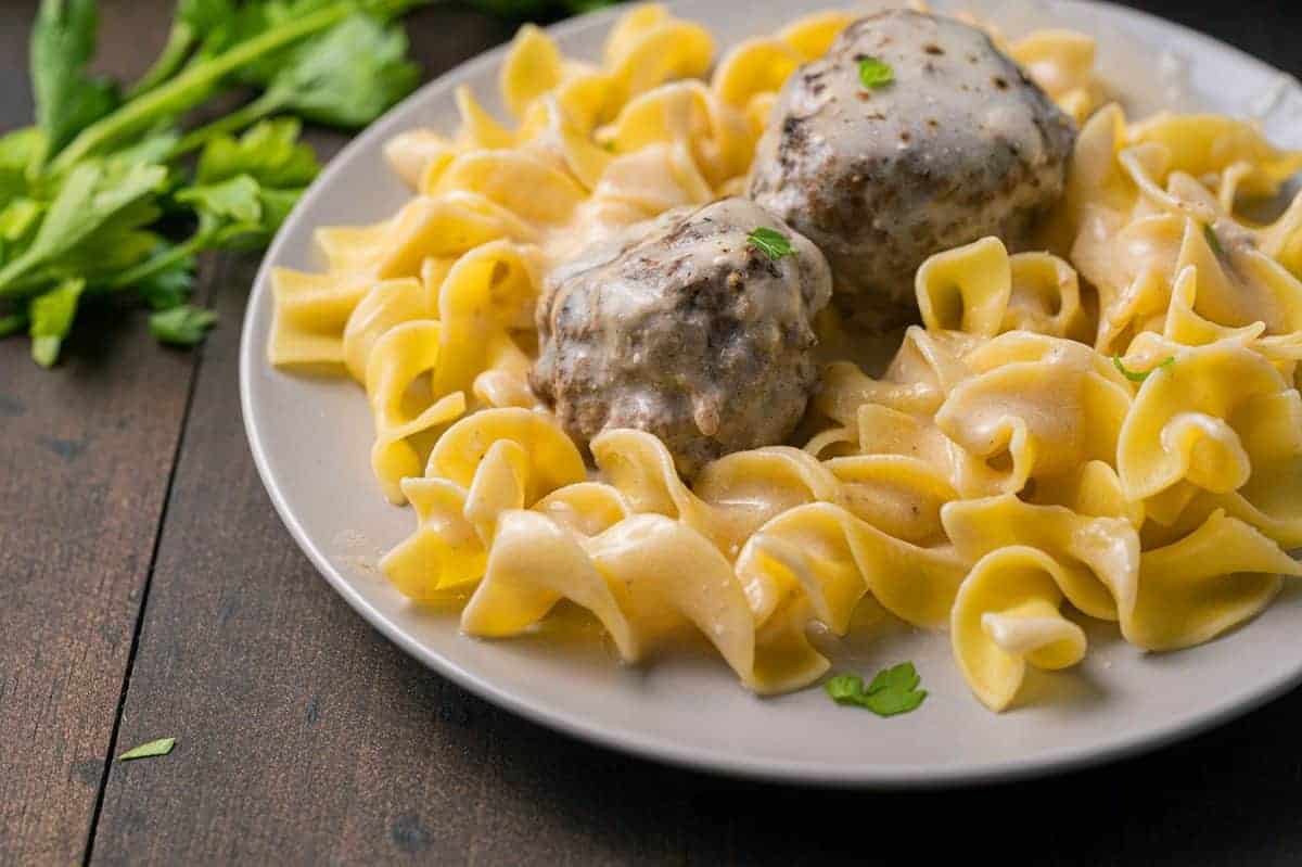 Rich And Creamy Swedish Meatballs The Kitchen Magpie