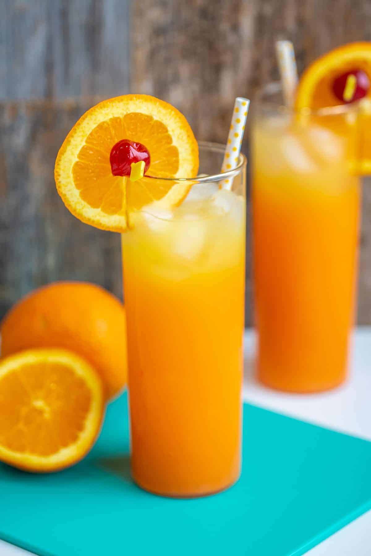 The Screwdriver Cocktail | The Kitchen Magpie