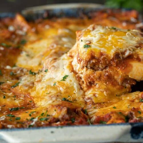 Cheesy Beef Lasagna - The Kitchen Magpie