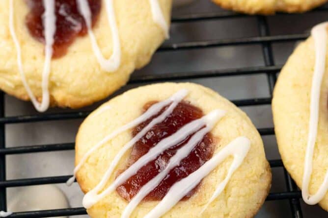 Old Fashioned Cream Cheese Cookies - The Kitchen Magpie