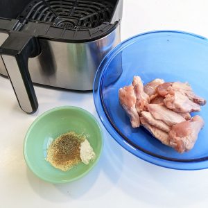 Air Fryer Chicken Wings - Ingredients and Preparation