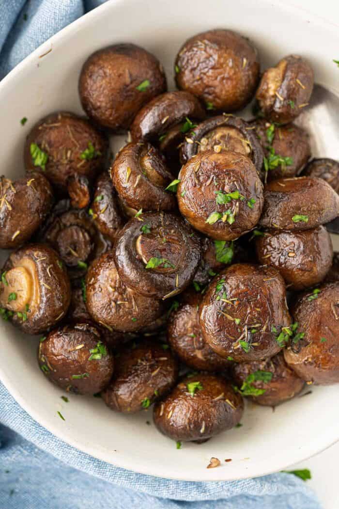 Buttery Garlic and Thyme Roasted Mushrooms - The Kitchen Magpie