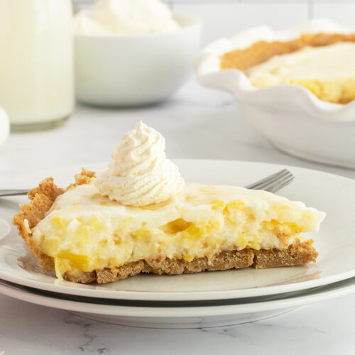 Marshmallow Pineapple Pie - The Kitchen Magpie