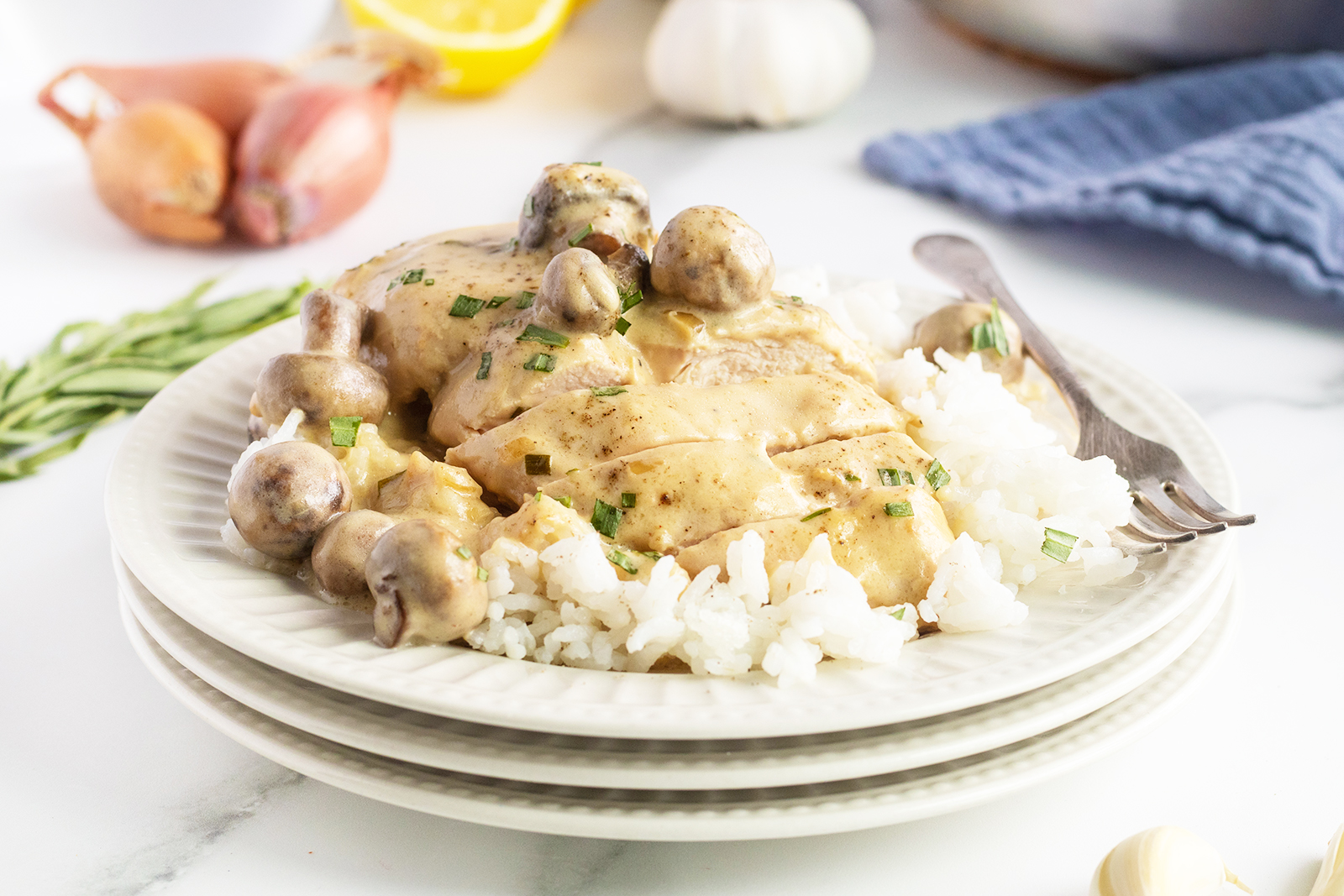 Creamy Mushroom Tarragon Chicken - The Kitchen Magpie