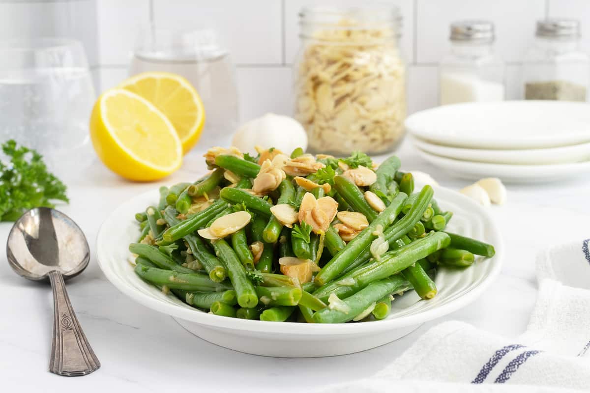 Green Beans Almondine - The Kitchen Magpie