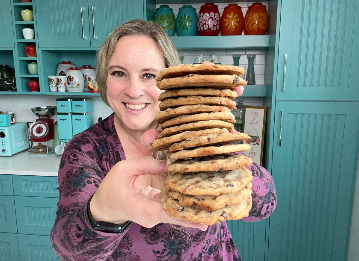 Karlynn and her crispy toffee cookies